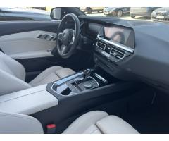 BMW Z4 M40i, záruka BMW, nová cena - 15