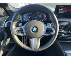 BMW Řada 5 540d xDrive Touring 2023/05 - 20