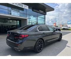 BMW Řada 5 BMW 530d xDrive El.tažné Laser - 8