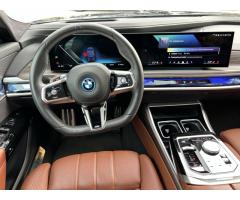 BMW i7 xDrive60, B&W 1965W,TV 12/2023 - 18