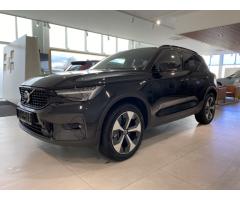 Volvo XC40 PLUS B4 BLIS,PILOT Assist,H/K - 2