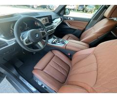 BMW X5 30d, Vzduch, El. tažné, ACC - 13