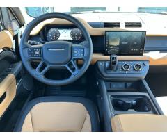 Land Rover Defender 110 D300 X-DYNAMIC HSE - 27