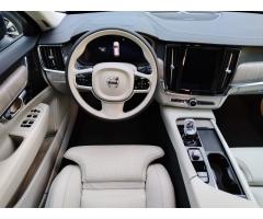 Volvo V90 B4 AWD, ventil.sedadla, BLIS - 13