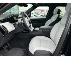 Land Rover Range Rover Sport D350 Autobiography - 9