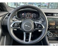 Jaguar F-Pace D300 R-Dynamic HSE SKLADEM - 33