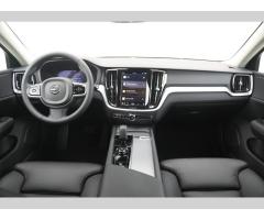 Volvo V60 B4 Plus, Pilot Assist, BLIS - 9