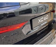 Volvo XC60 ULTRA B5 AWD, Black Edition - 17