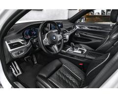 BMW Řada 7 750i xDrive M-sport Masáže TV - 9