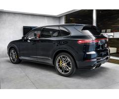 Porsche Cayenne 4.0 Turbo V8, bikolor - 6