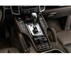 Porsche Cayenne S, PASM, keyless, PDLS, kamera - 16