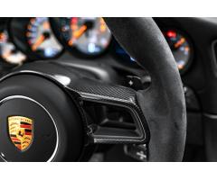 Porsche 911 GT2 RS, Weissach paket, lift - 39