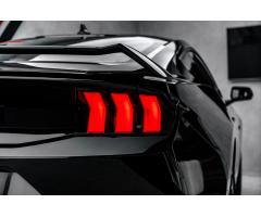 Ford Mustang 5.0 V8 GT - 9