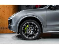 Porsche Cayenne BR S E-Hybrid, PANO, CHRONO, B - 2