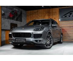 Porsche Cayenne BR S E-Hybrid, PANO, CHRONO, B - 4