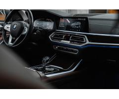 BMW X7 BR xDrive 30d, H/K, PANO, MASÁ - 19