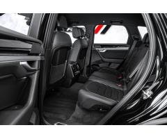 Volkswagen Touareg 3,0TDI 4M R-line - 13