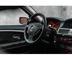 BMW Řada 7 740i, Soft Close - 33