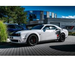 Dodge Challenger 6,4 V8 R/T Scat Pack Widebody - 22