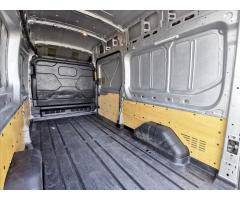 Ford Transit 2.0TDCI L3H3/klima/tažné - 16