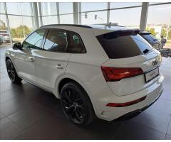 Audi Q5 2,0   S line 45 TFSI 195 kW q - 8