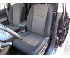 Nissan X-Trail 2,0 dCi SE 4x4 - 17