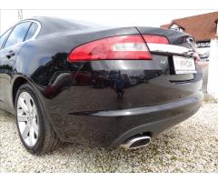 Jaguar XF 3,0D 155kW Luxury Auto - 14