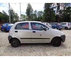 Chevrolet Spark 0,8 i - 8