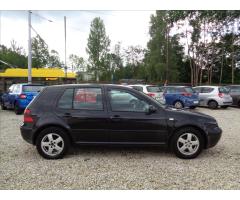 Volkswagen Golf IV 1.6i16V - 8