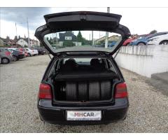 Volkswagen Golf IV 1.6i16V - 23