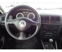 Volkswagen Golf IV 1.6i16V - 32