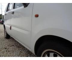 Opel Agila 1.0i12V - 10