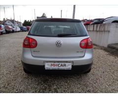 Volkswagen Golf V 1,9 TDI 77 kW - 6