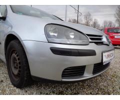 Volkswagen Golf V 1,9 TDI 77 kW - 11