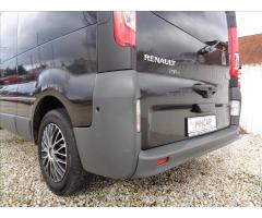 Renault Trafic 2,0 dCi 9.MÍST PASSENGER - 14