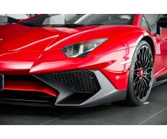 Lamborghini Aventador SuperVeloce Coupé / 1600 km !! - 24