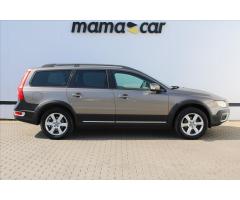 Volvo XC70 2.4 D5 136kW AWD AUTOMAT - 8