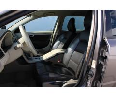 Volvo XC70 2.4 D5 136kW AWD AUTOMAT - 10