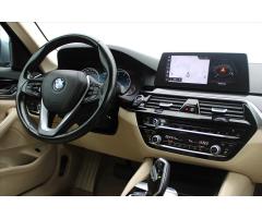 BMW Řada 5 530d 195kW xDrive DPH - 15