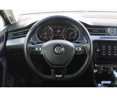 Volkswagen Passat 2.0TDI 110kW DSG R-LINE LED - 17