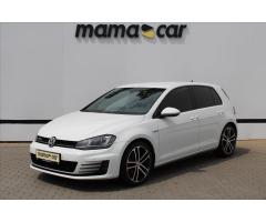 Volkswagen Golf Variant R-Line mHEV DSG Zlevněno o 16 000 Kč