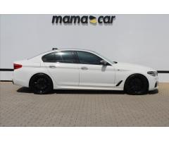 BMW Řada 5 M550d xDrive DPH ČR - 8