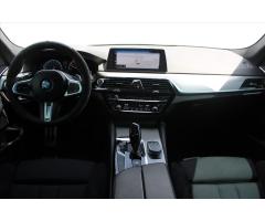 BMW Řada 5 M550d xDrive DPH ČR - 15