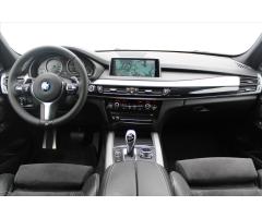 BMW X5 xDrive M50d 280kW PANORAMA ČR - 15