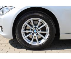 BMW Řada 3 320d xDrive 135kW DPH 1.MAJ ČR - 9