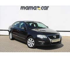 Volkswagen Passat 1.9 TDI 77kW SPORTLINE - 1