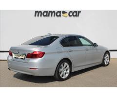 BMW Řada 5 520d xDrive SERVISNÍ KNIHA ČR - 7