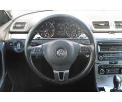 Volkswagen Passat 2.0 TDI 125kW DSG HIGHLINE - 14