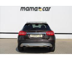 Mercedes-Benz GLA 220 CDI 4MATIC AUT. 1.MAJ. ČR - 6