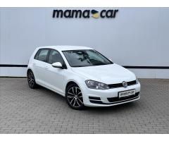 Volkswagen Golf Variant R-Line mHEV DSG Zlevněno o 16 000 Kč